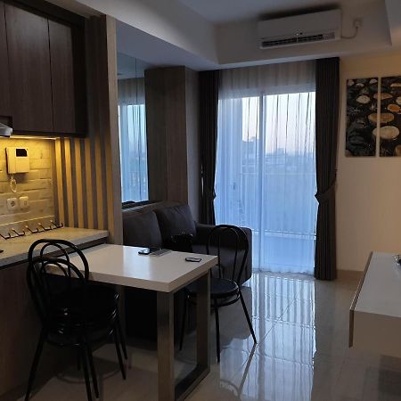 Apartemen Grand Sungkono Lagoon Venetian. สุราบายา ภายนอก รูปภาพ