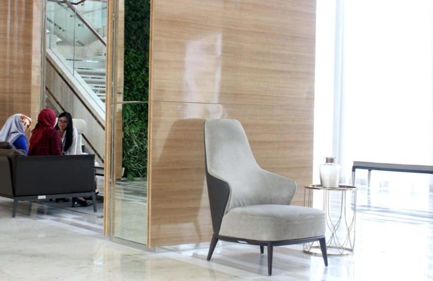 Apartemen Grand Sungkono Lagoon Venetian. สุราบายา ภายนอก รูปภาพ