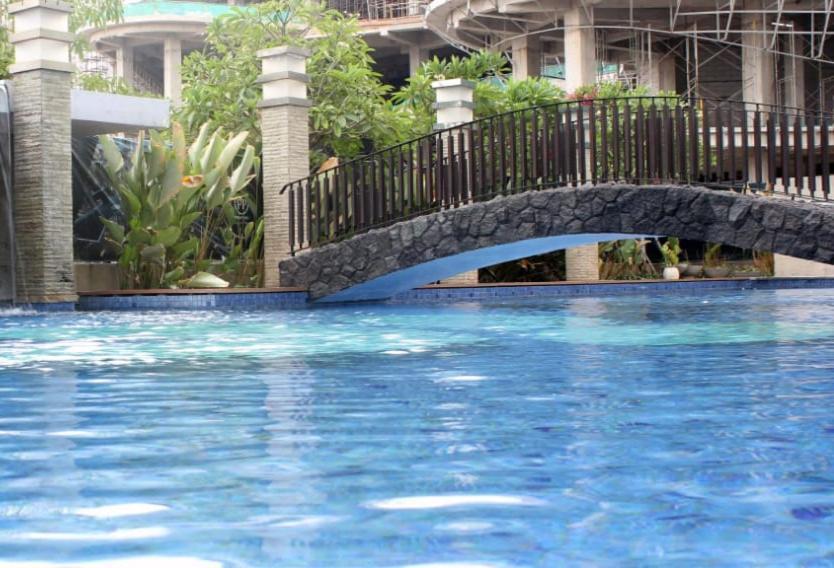 Apartemen Grand Sungkono Lagoon Venetian. สุราบายา ภายนอก รูปภาพ